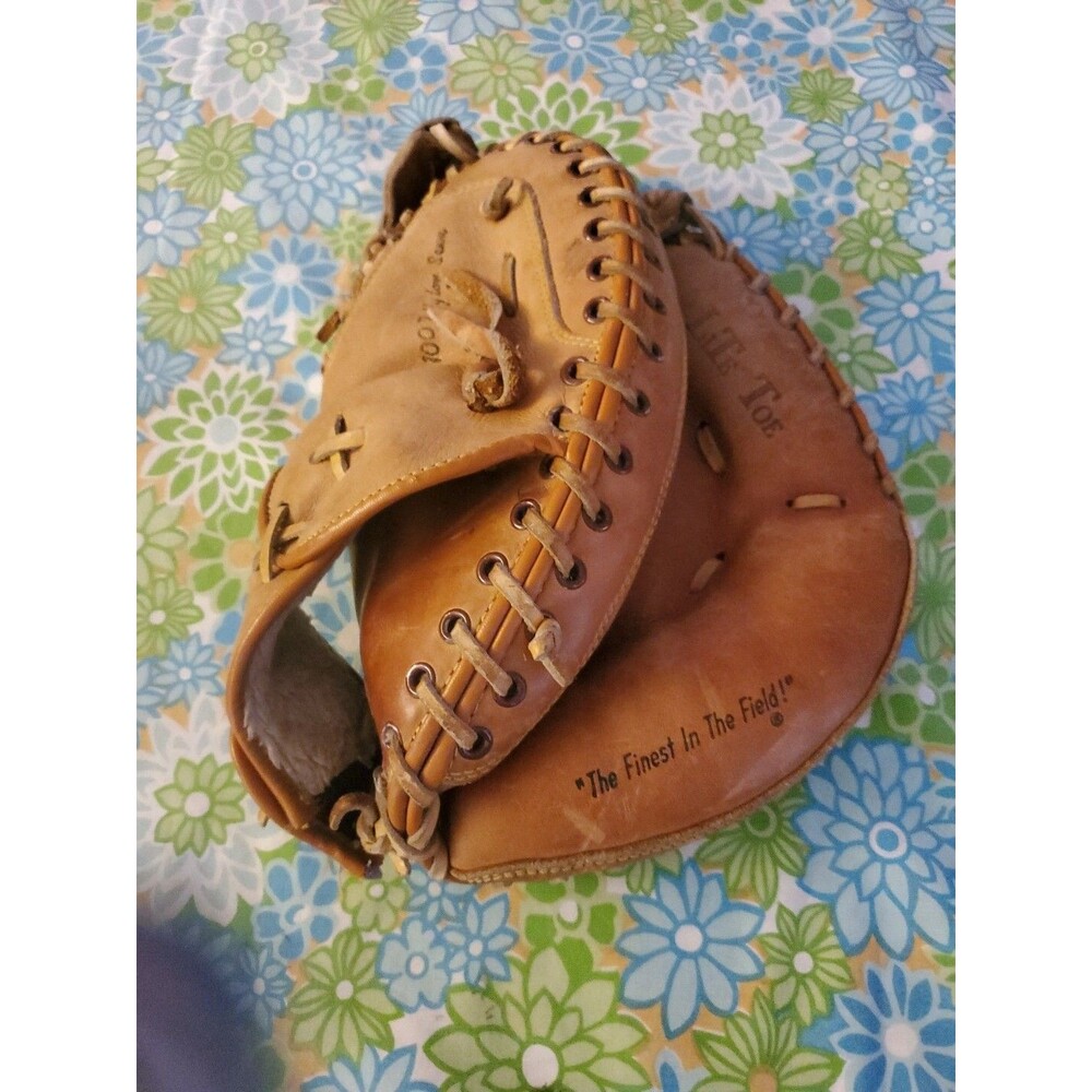 Rawlings Catchers Glove Lance Parrish Model RCM10 Lite Toe, Deep Well Pocket